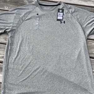 Men’s 2XL Under Armour Tee
